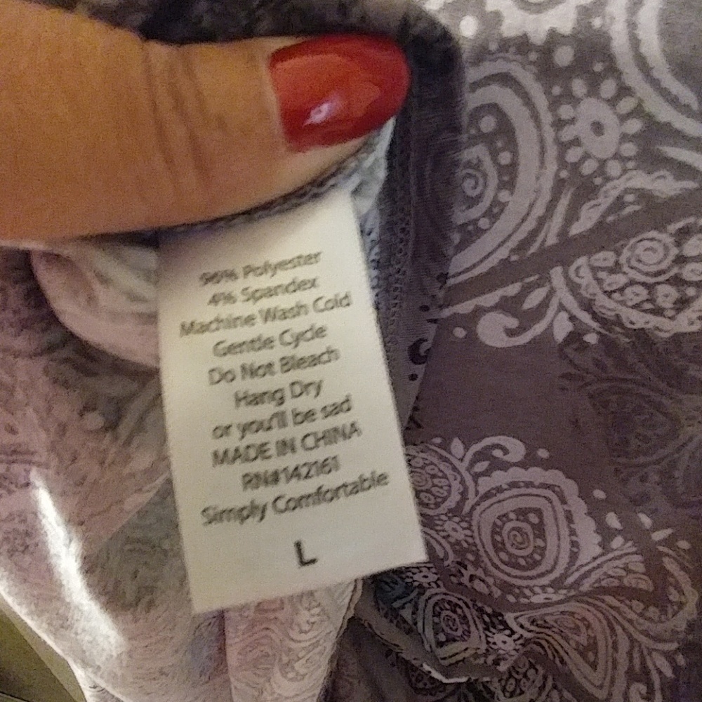 Lularoe Randy T Shirt - Picture 5 of 5